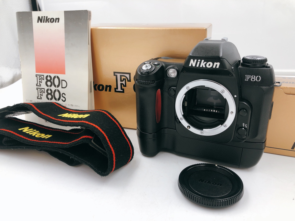Nikon F80D MB-16付き きれい Nikon ニコン F80 一眼レフ フィルムカメラ MB-16 バッテリー