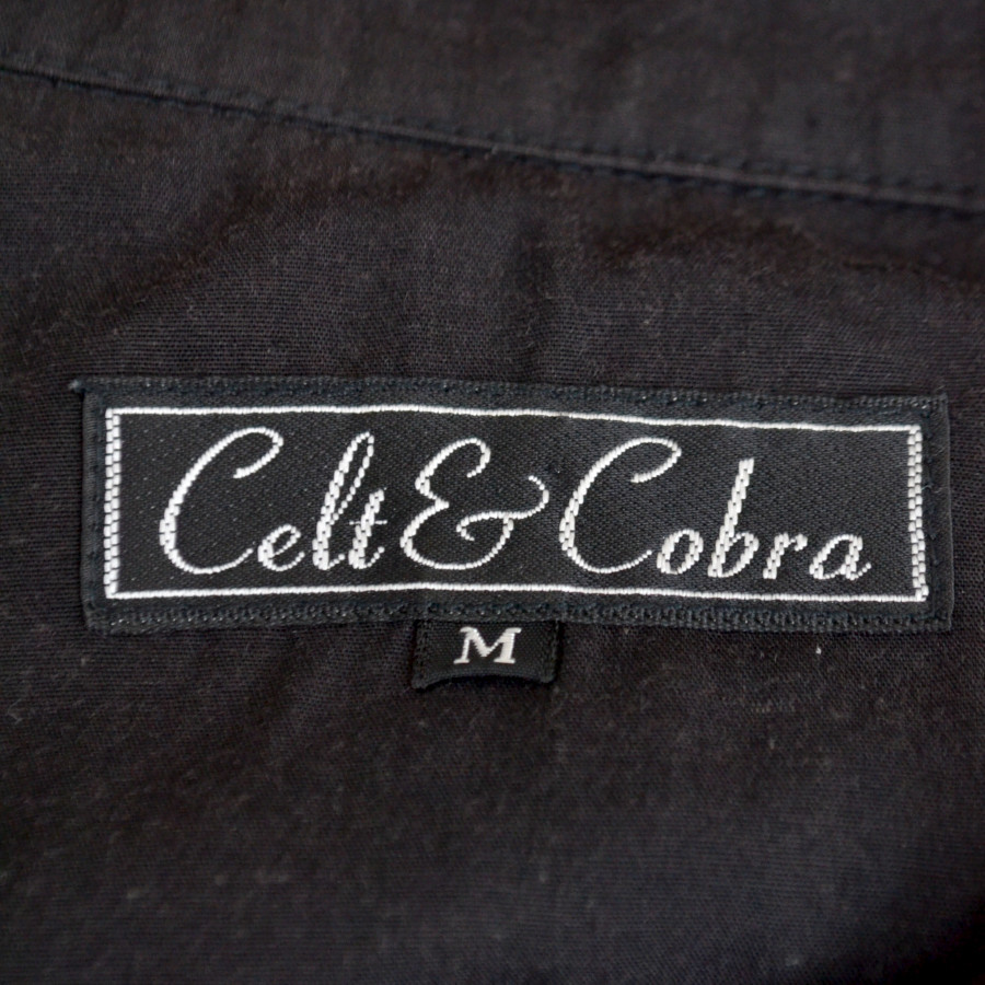 ケルトアンドコブラ CELT&COBRA / スカルプリント オープンカラー