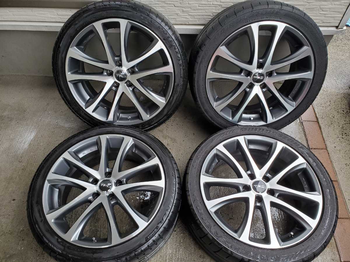 アルファード 30 TRD 19インチ (純正オプション)  245/40R19  ヴェルファイア 30 アルファード 30 TRD 19インチ (純正オプション) 245/40R19 ヴェル