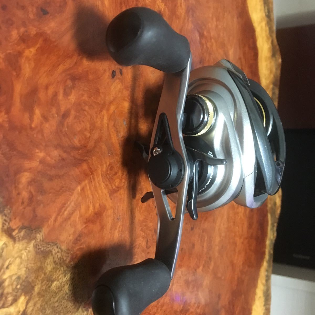 シマノ SHIMANO メタニウムXG 右　中古_4