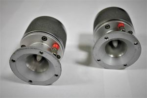 YL 音響 SH 1800 2 本セット ジャンク品 - スピーカー・ウーファー