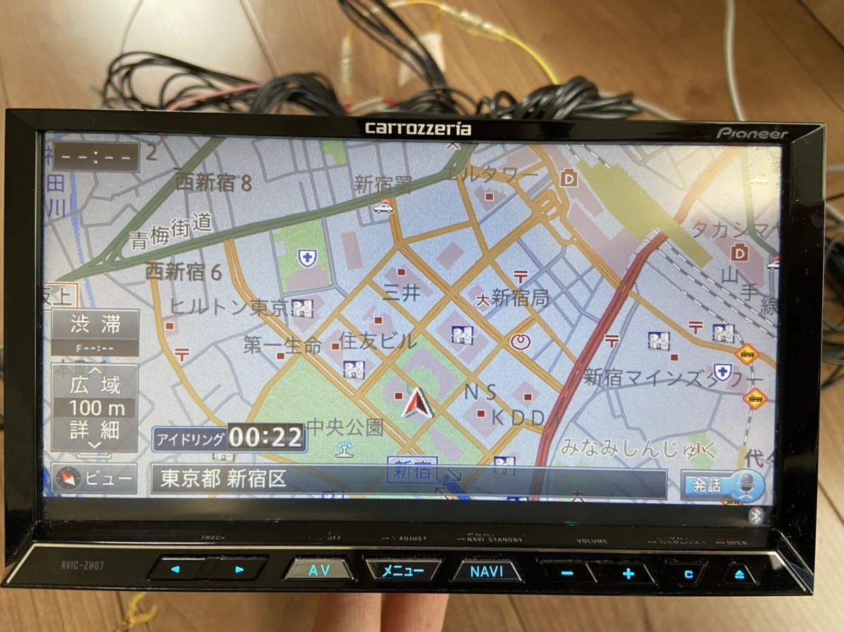 カロッツェリア サイバーナビ AVIC-ZH07 地デジ 地図データ2011年