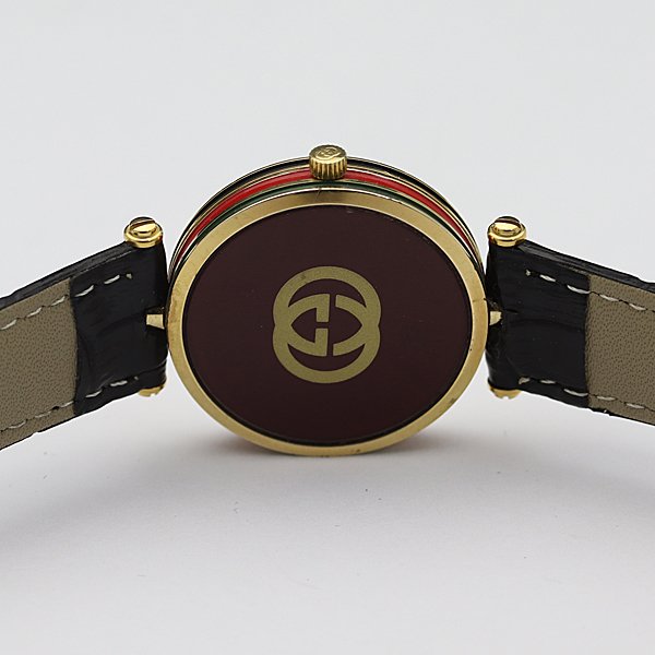グッチ GUCCI シェルGG文字盤120 - 電池交換済 トルナヴァーニ 1円