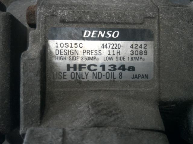 ハイエース KR-KDH200V エアコンコンプレッサー 88320-25110 121695km