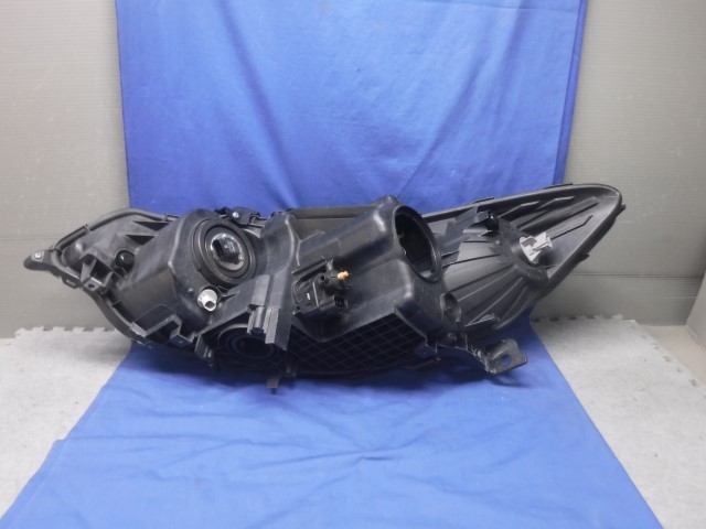 アコード　CU2　右ヘッドライト　HID　P7566　打刻：J1 (Y583) アコード Yahoo!オークション ツアラー (CU2 24TL アコード（ヘッドライト｜ライト・ランプ）：パーツ