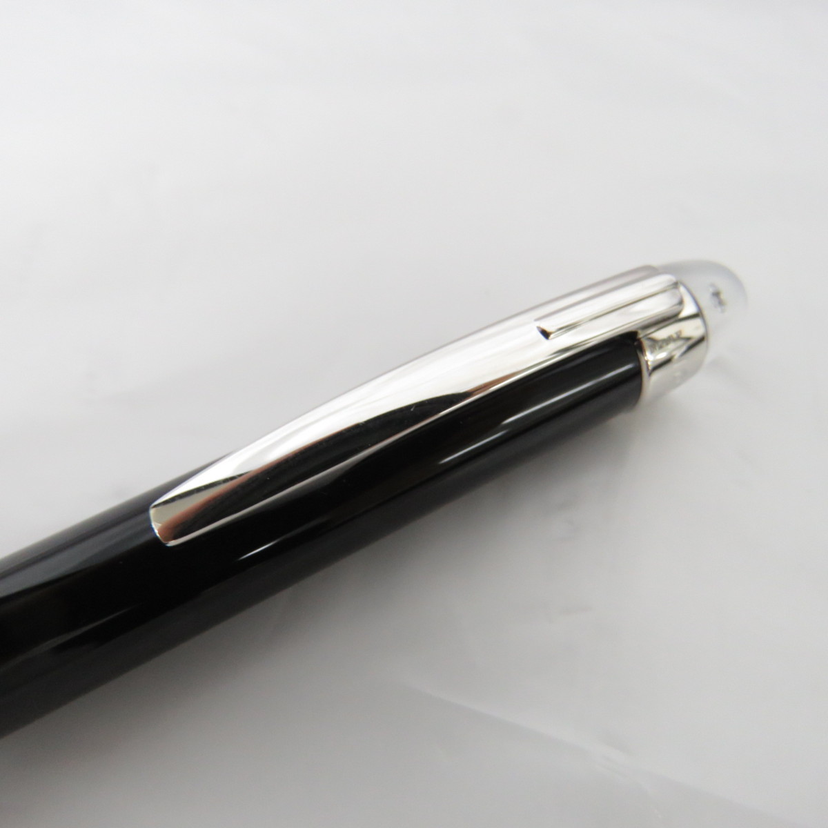 【中古品】MONTBLANC モンブラン 100周年記念 ダイヤ入りボールペン スターウォーカー 黒 箱あり 10628966