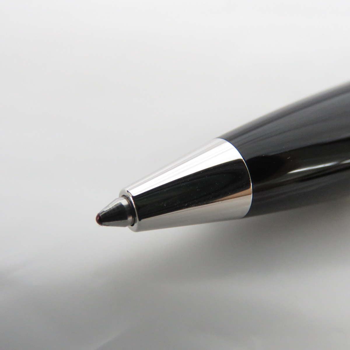 【中古品】MONTBLANC モンブラン 100周年記念 ダイヤ入りボールペン スターウォーカー 黒 箱あり 10628966