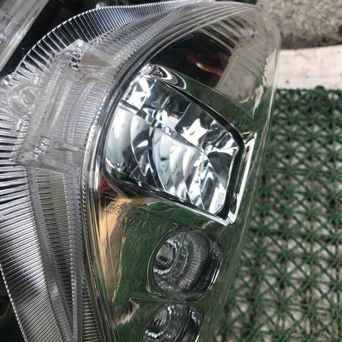 プリウス ZVW50 前期 フォグランプ 左 左側 助手席 LED koito 47-83 