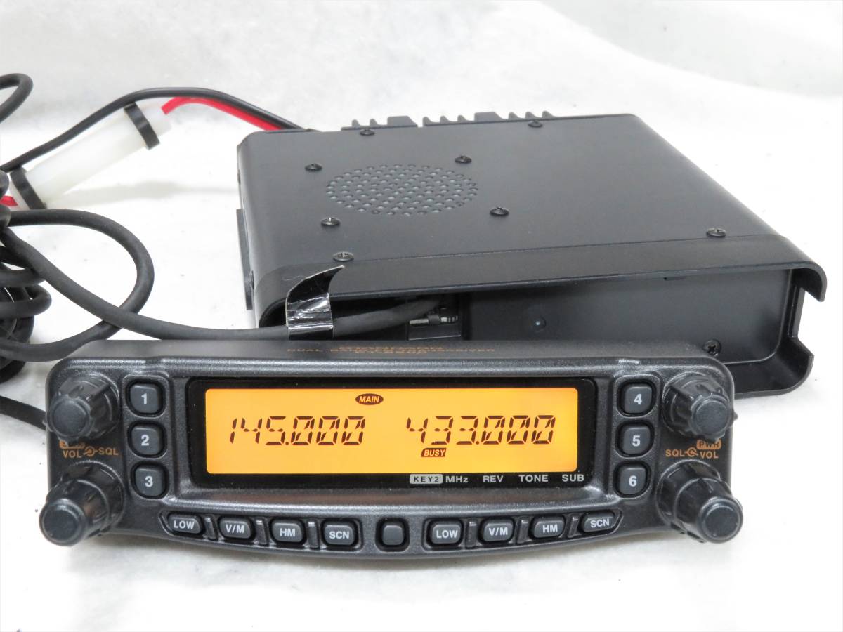 YAESU FT-8800 新スプリアス適合 144/430 20W/20W 美品 セパレート付