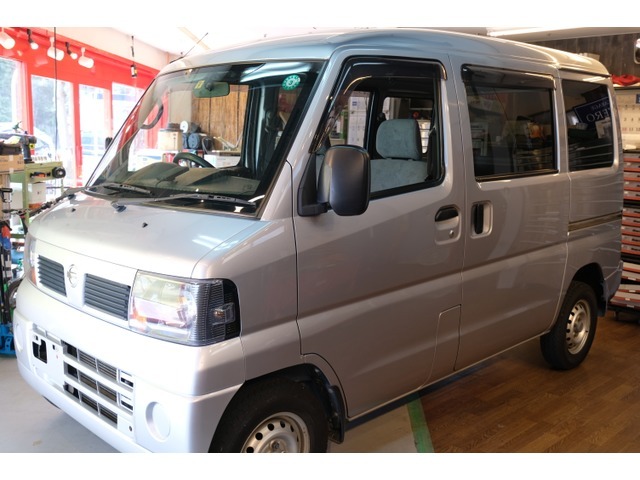 □5764N□H22年式クリッパーGL軽箱バン□2WD□4AT車両□157，660km