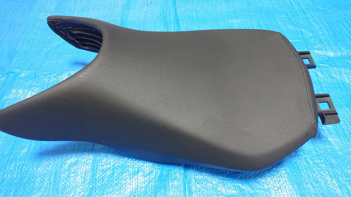 美品 BMW 純正シート R1200R/R1200RS R1250R/R1250RS ハイシート 820mm