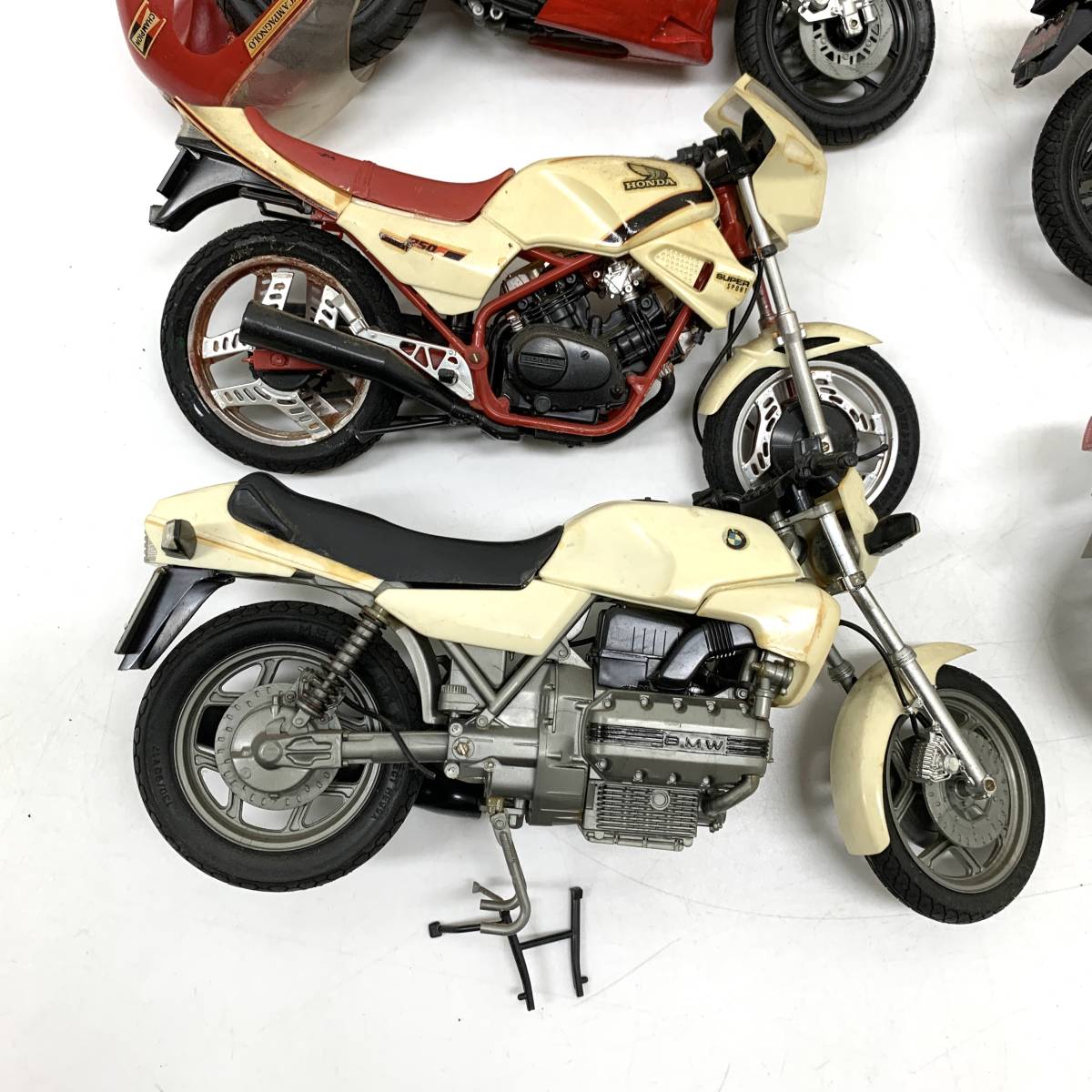 古い バイク 模型 完成品 まとめて 大量 ジャンク kawasaki honda