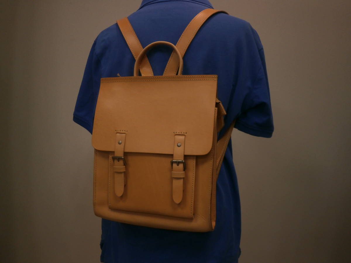 新品新品【リュック】ヌメ革 ナチュラルカラー サドルレザーリュック　経年変化 タンニン鞣し革　100円から 牛革製リュック　ユニセックス