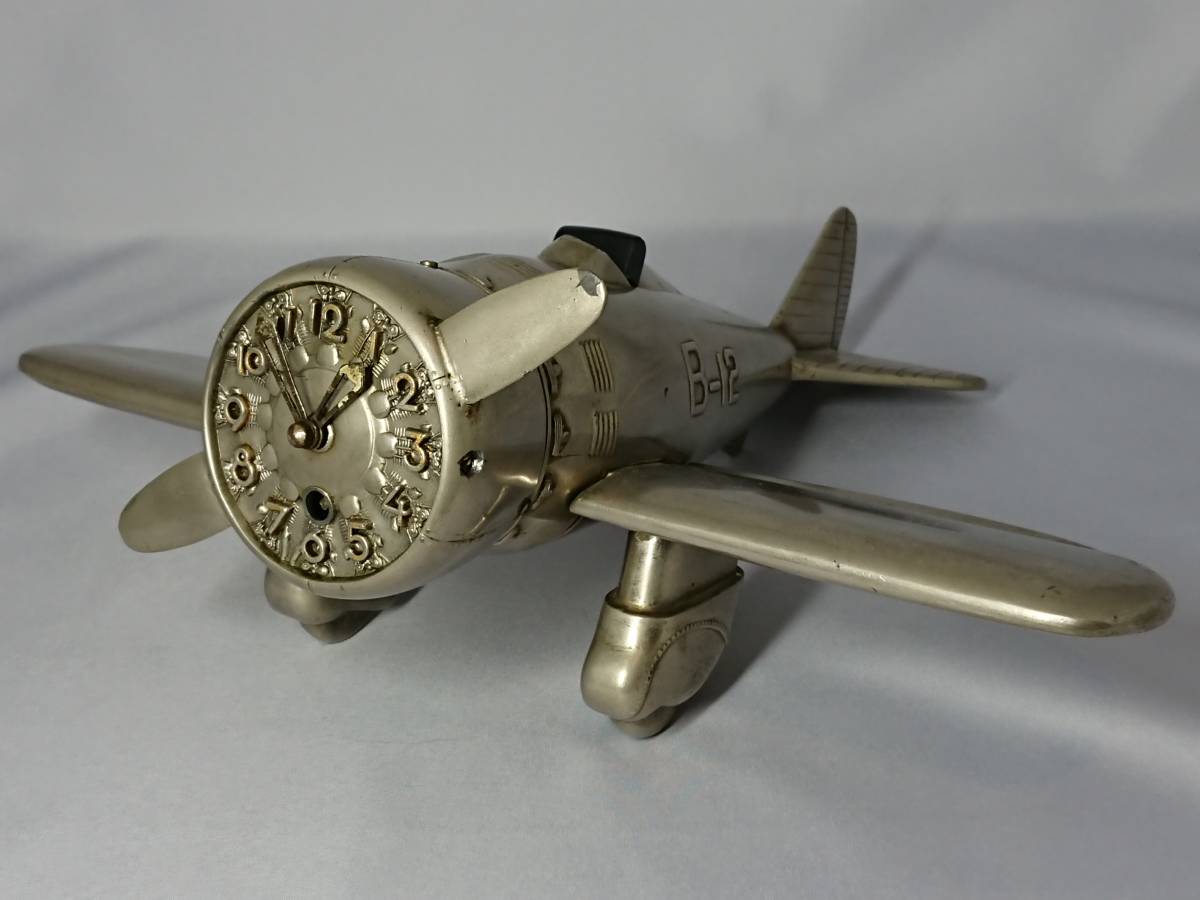 飛行機（置き時計・掛け時計｜インテリア・寝具・収納）の通販 置時計