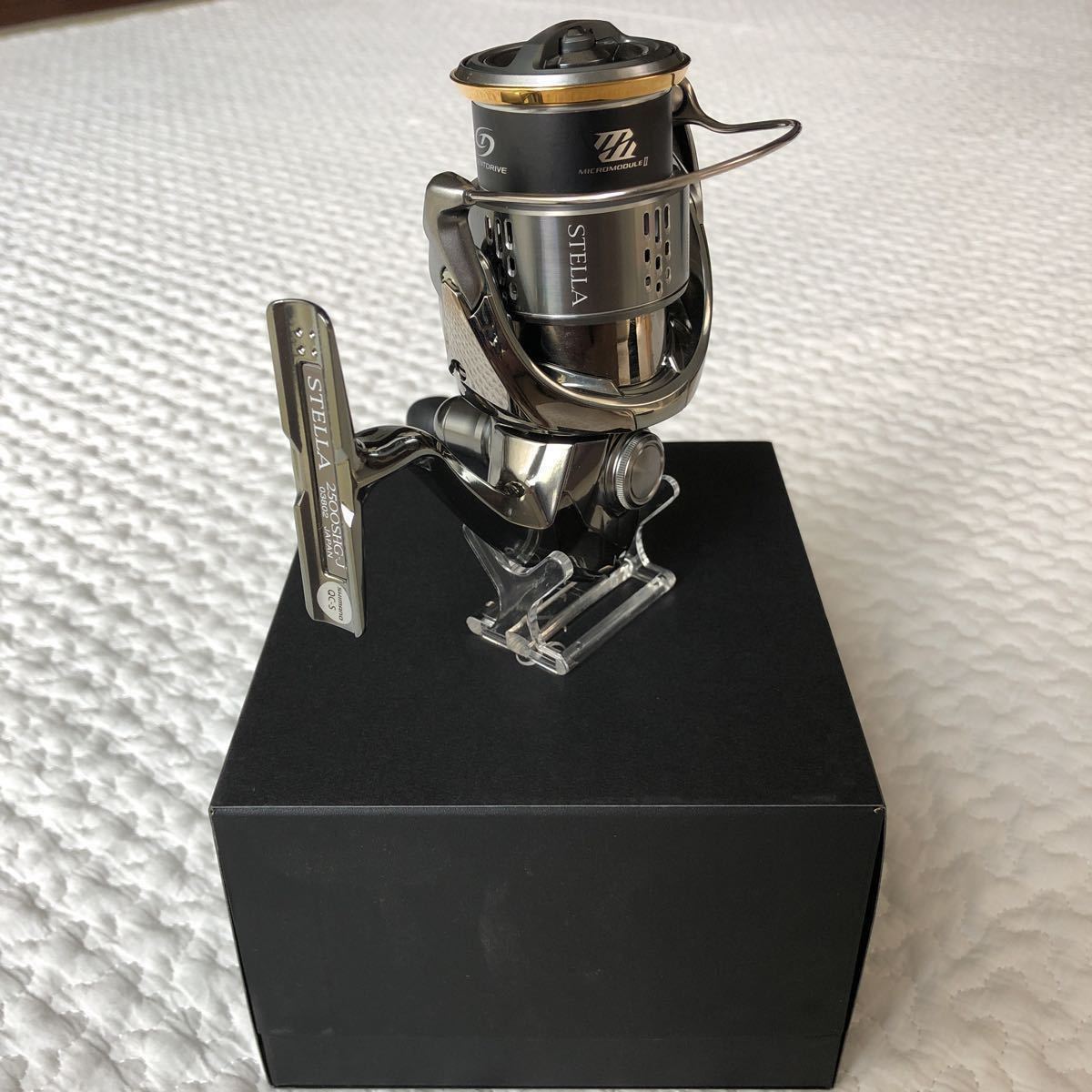 HOT，品質保証】 【極美品】シマノ 18ステラ 2500SHG 傷なし 機関良好