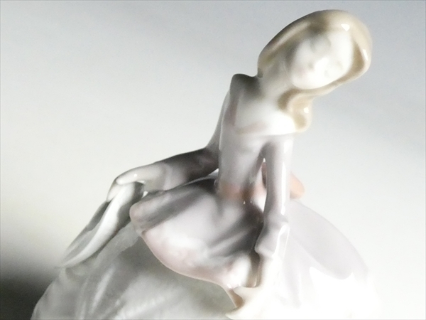 k345 LLADRO リヤドロ 【秋の貴婦人】 ベル 卓鈴 飾物