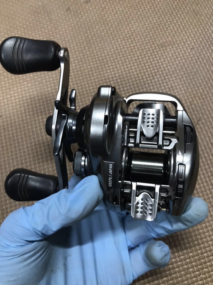 0 HG 15メタニウムDC シマノ 右ハンドル DC SHIMANO メタニウム メタニウムdc 右 右巻きSHIMANO ハイギア 右の通販 シマノ(SHIMANO) #2892 左