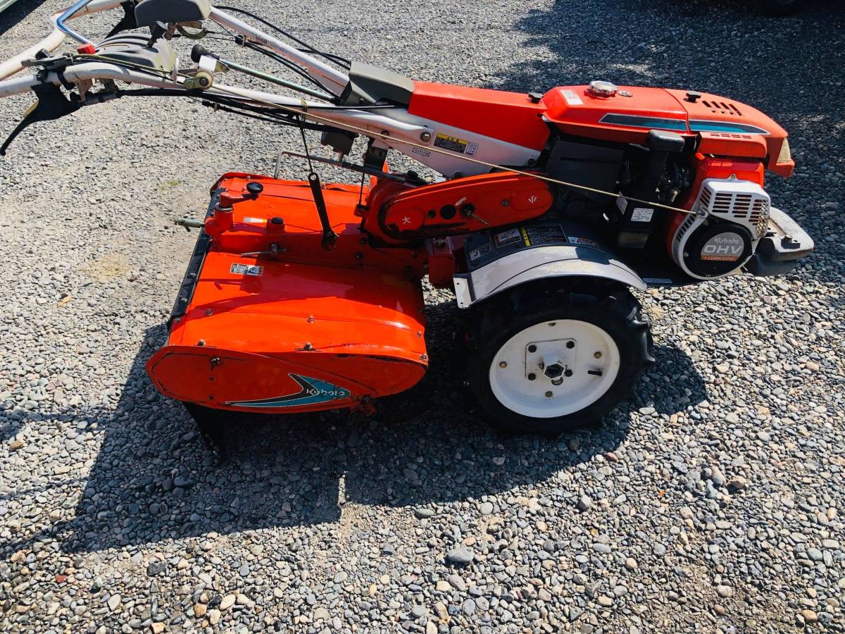 管理機 耕運機 クボタTG80D ガソリンエンジン8馬力　実働　長野市 クボタ 耕運機 TG800 ガソリンエンジン 動作確認済み 8馬力！！ 【公式