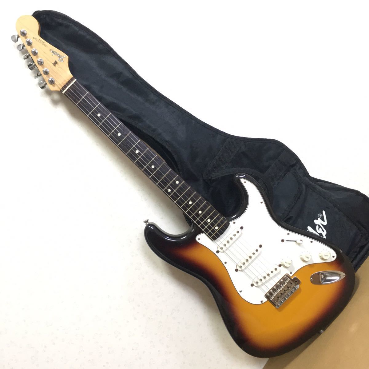 Fender ストラトキャスター Japan フェンダージャパン ⁄ Stratocaster
