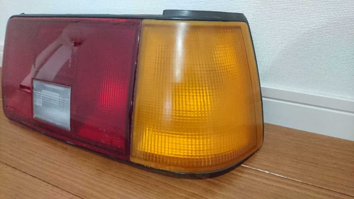 レビン 2ドア ae86 テールレンズ AE86 前期 テールライト 左右セット