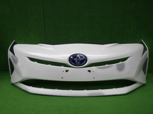 R02701 プリウス 50系 前期 フロントバンパー ZVW50/ZVW51/ZVW55