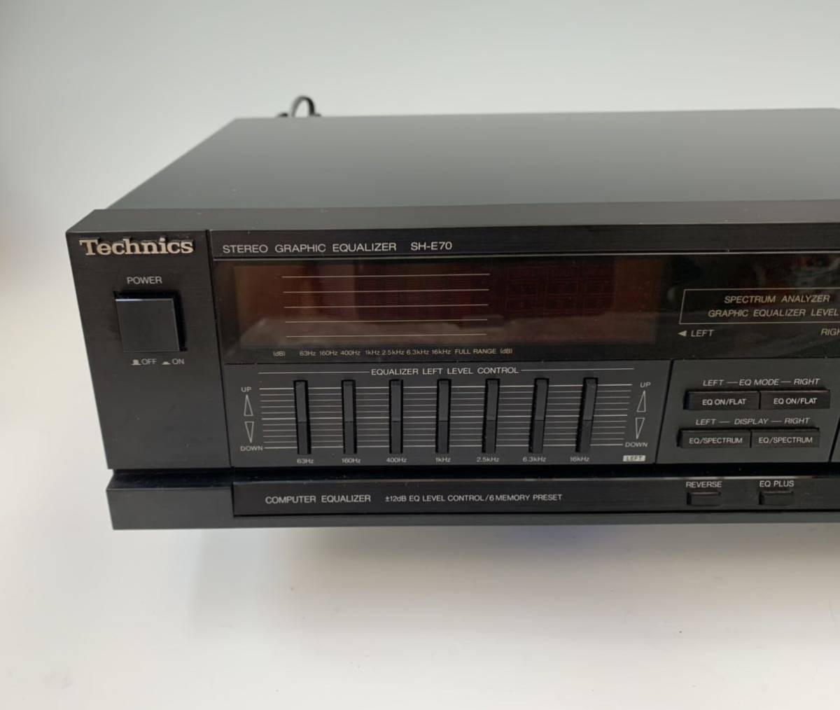 ○ Technics テクニクス ○ グラフィックイコライザー ○ SH-E70A