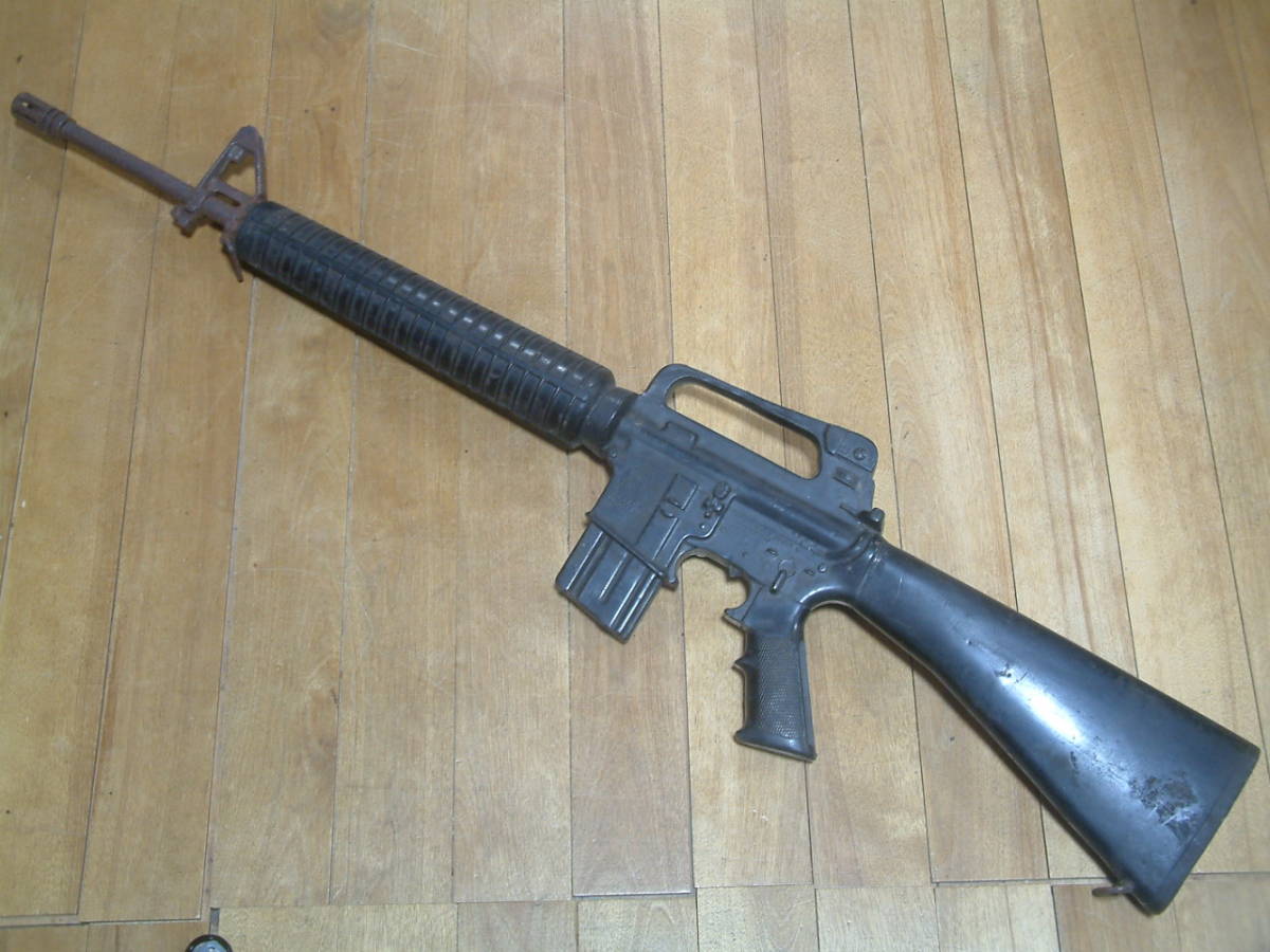 米軍放出品. WILSON COMBAT 訓練用 M16A2ライフル 米軍放出(模型・安全 