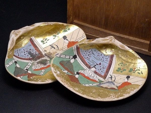 東洋古陶磁の前坂晴天堂 古伊万里の取扱商品 - 病児 8室展示）: 本館
