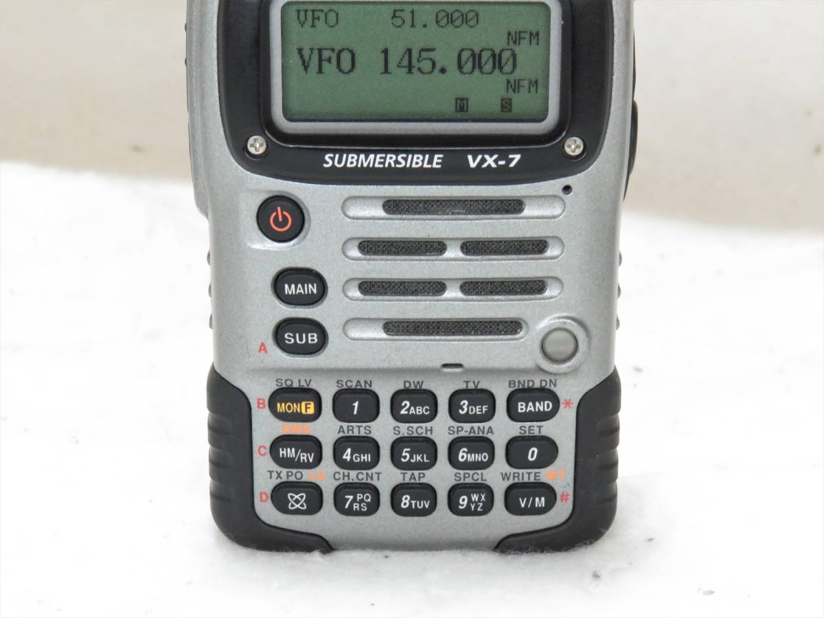 YAESU VX-7 50/144/430 トリプルバンド 50MHzAM運用可能 5W ハンディ