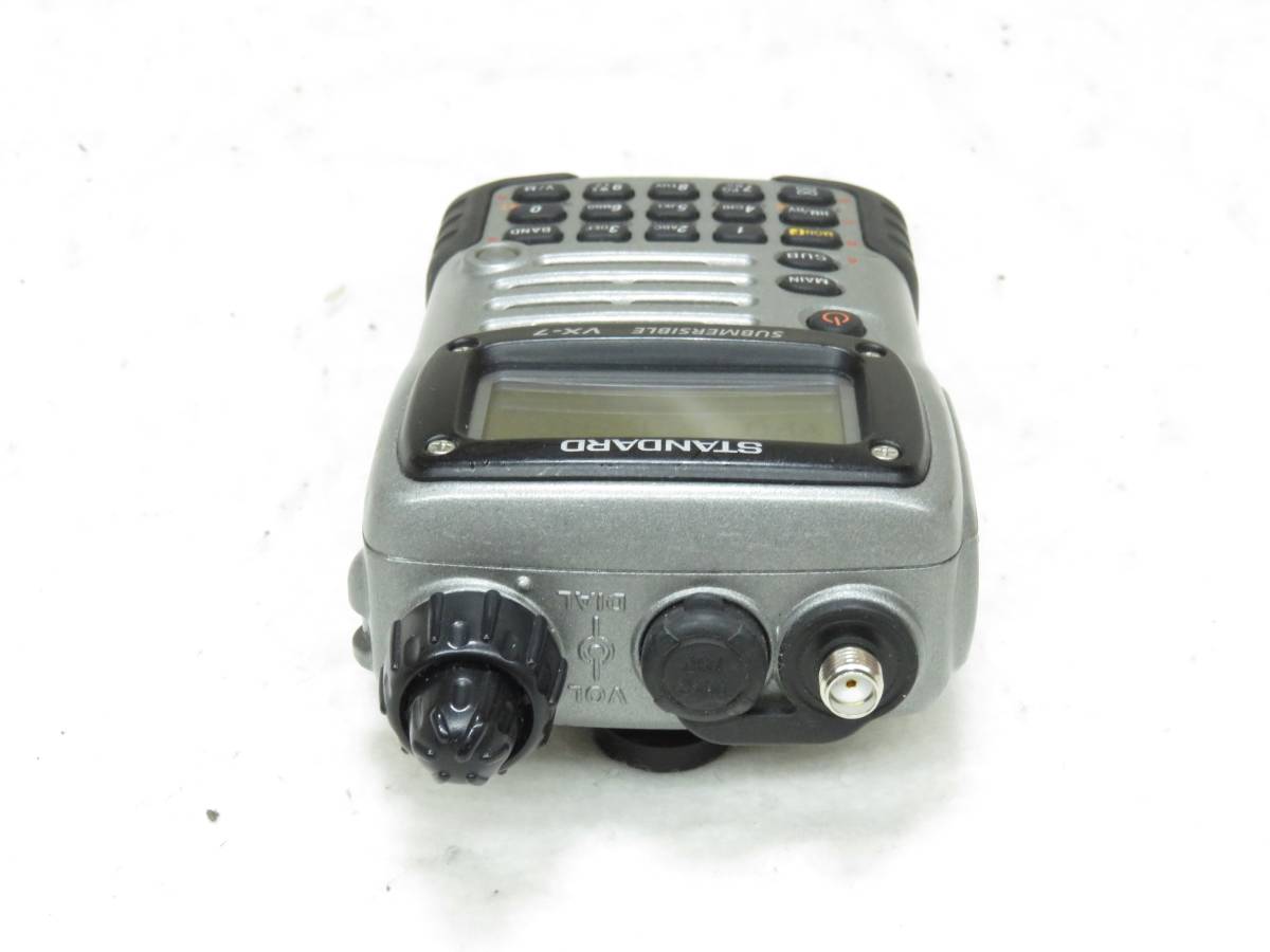 YAESU VX-7 50/144/430 トリプルバンド 50MHzAM運用可能 5W ハンディ
