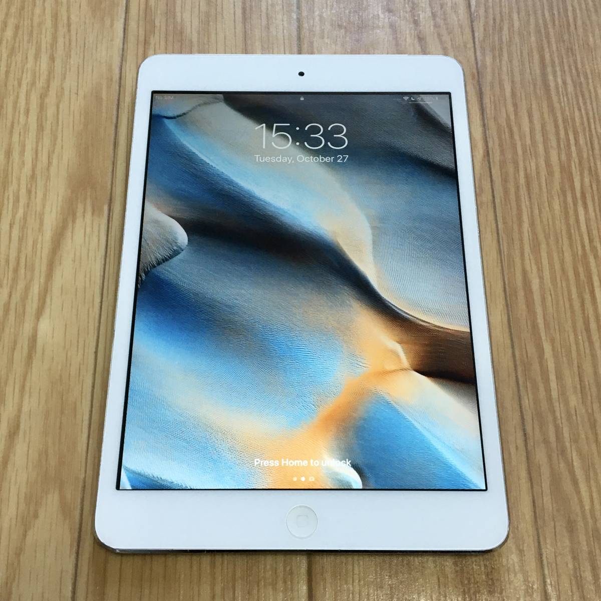 新品，本物保証 iPad mini2 SIMスロットあり docomo 64gb シルバー ホワイト(iPad本体)｜売買されたオークション情報、yahooの商品情報をアーカイブ公開 - オークファン iPad本体