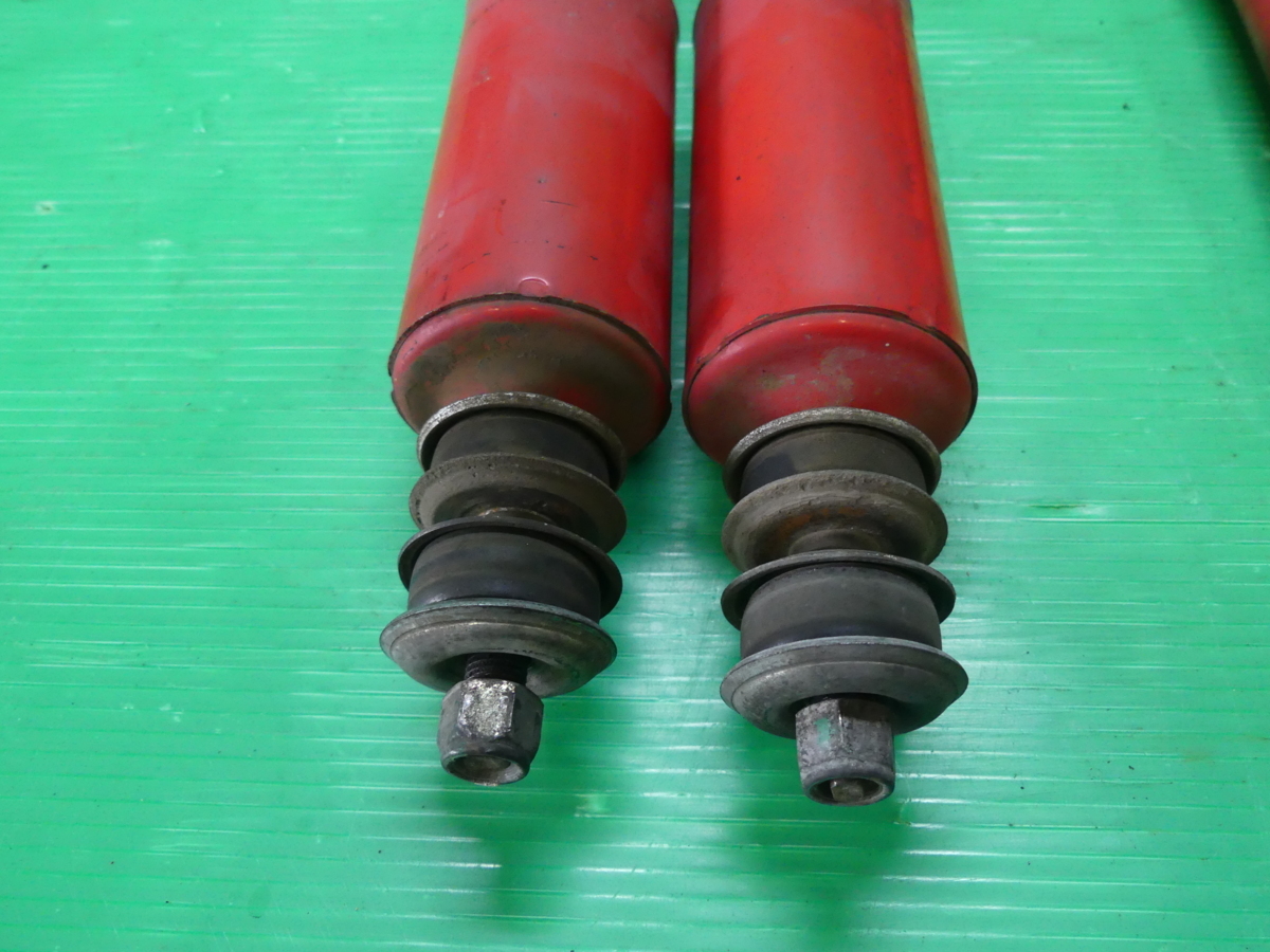 ハイエース KDH201V KYB ショックアブソーバー ショック 200系 KSF2134