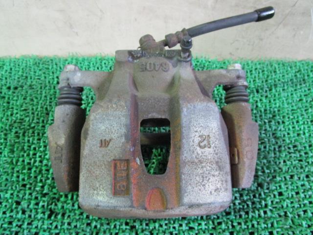 ノア AZR65G 左フロントキャリパー 47750-44021 /34027
