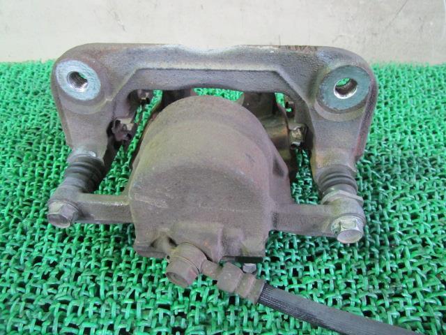 ノア AZR65G 左フロントキャリパー 47750-44021 /34027