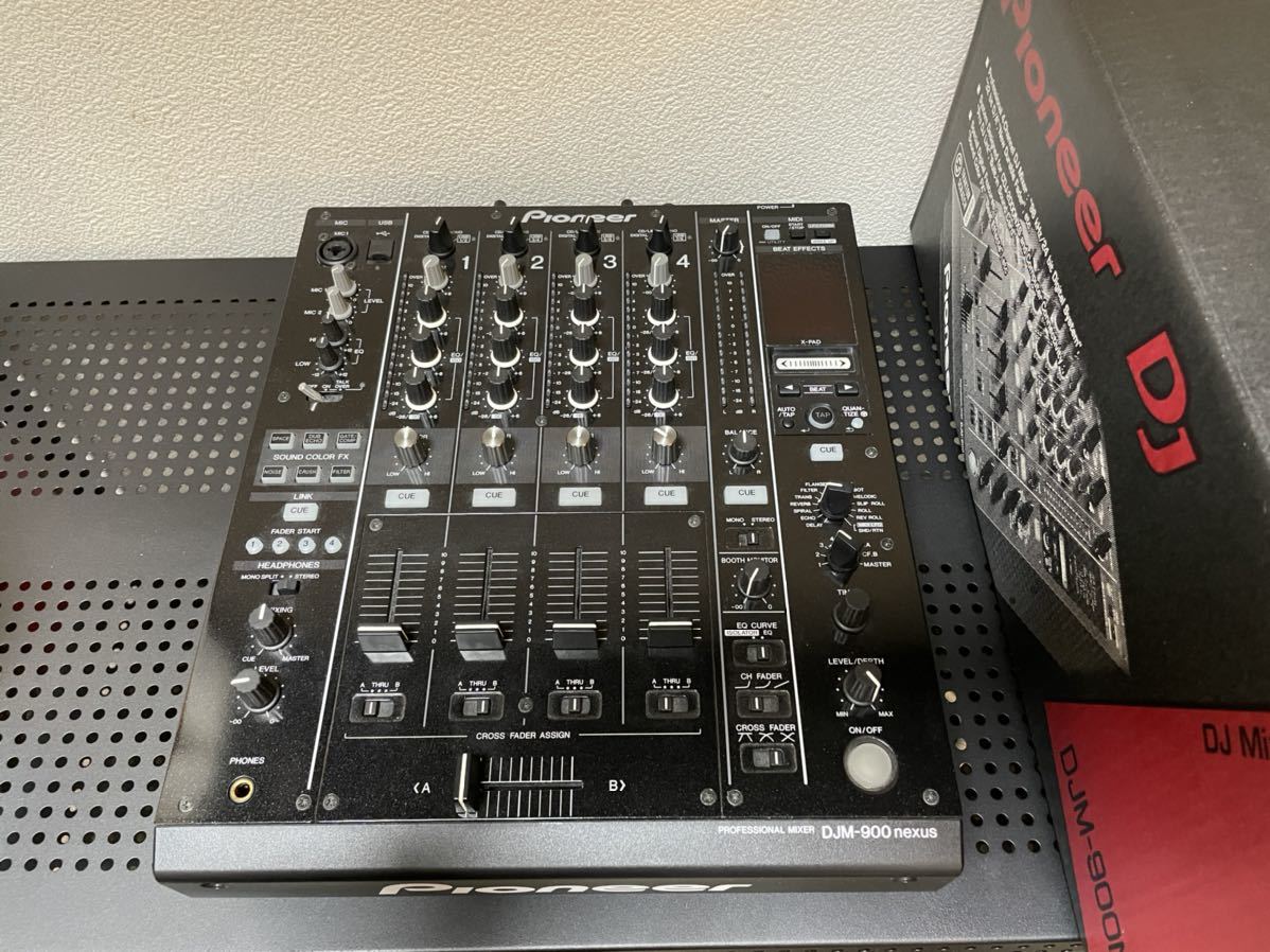 DJ Pioneer DJM-900NXS - Mixer 4-channel 4-Channel DJM-900 Effects