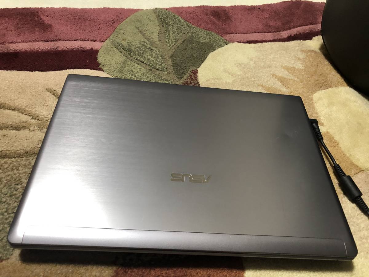 定番，得価 ASUS Core i3- M350 2.27GHz 4GB HDD 320GB 13型 ノート PC 