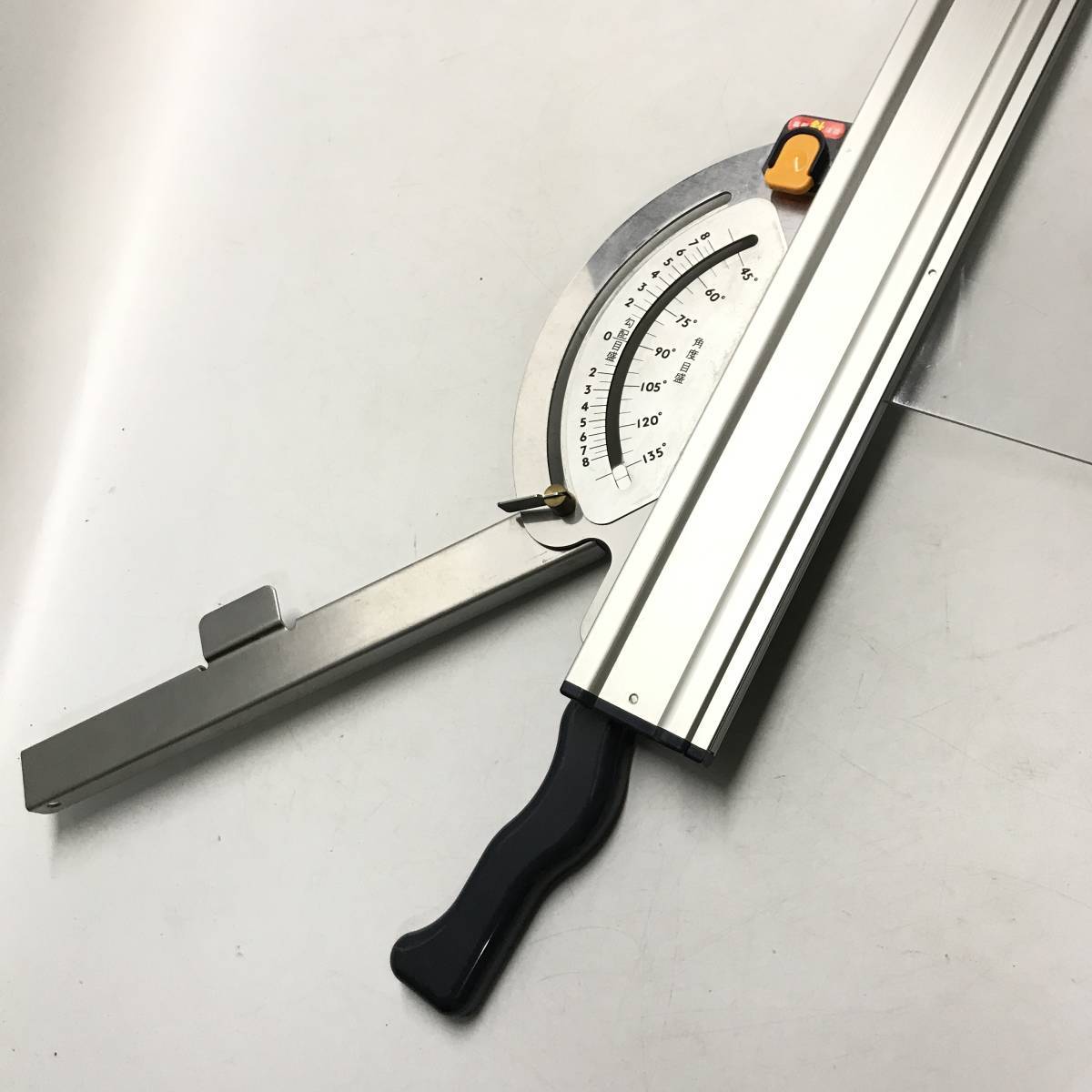 定番，最新作 店頭お渡しのみ シンワ測定 丸ノコガイド定規 フリーアングル ワンタッチ 1200ｍｍ 型番78451 使用感あり(その他)｜売買されたオークション情報、yahooの商品情報をアーカイブ公開 - オークフ その他