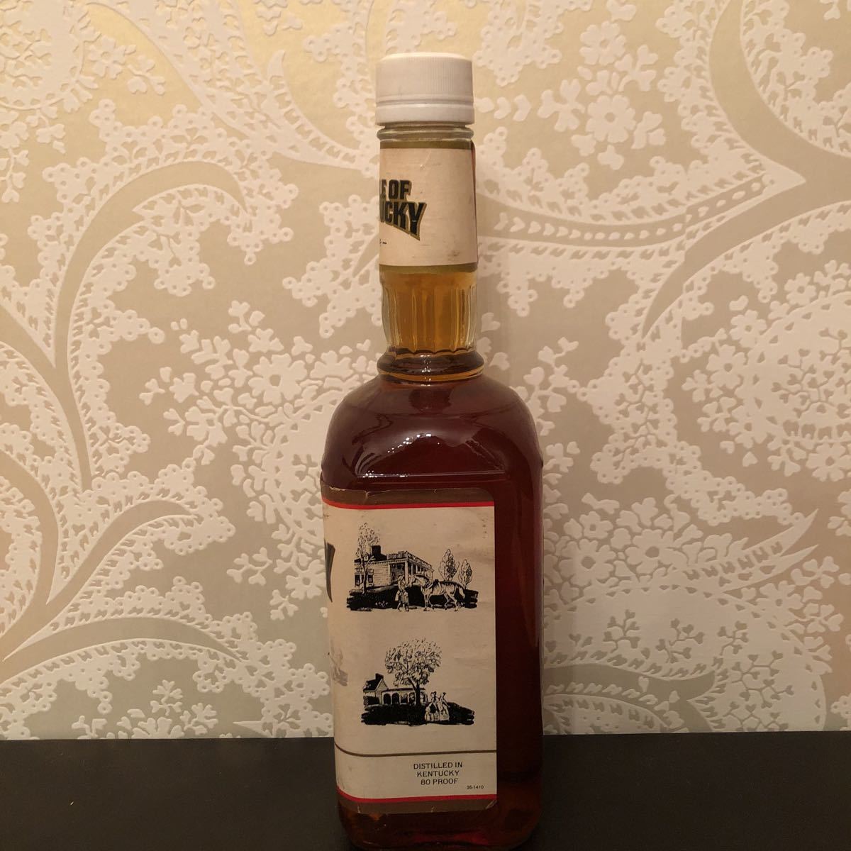 OF オブ KENTUCKY BELLE ケンタッキー 8年 60878希少ベル 飲料 古酒