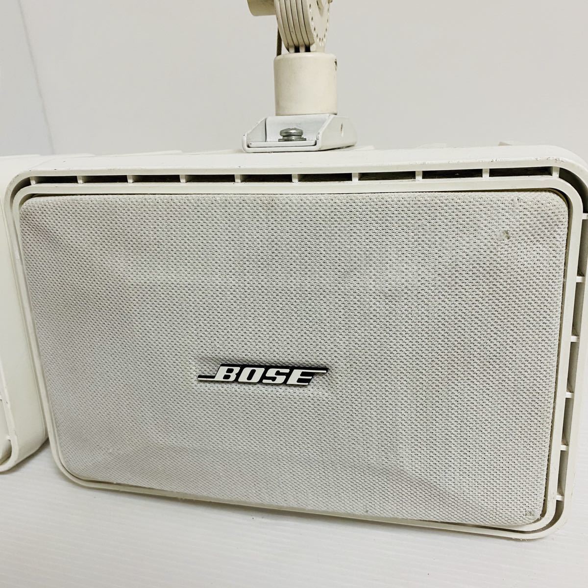 BOSE 101MMW ホワイト 4台セット 金具付 専門店品質 BOSE 101MMW ホワイト ペアスピーカー 純正吊り金具 CW-30W
