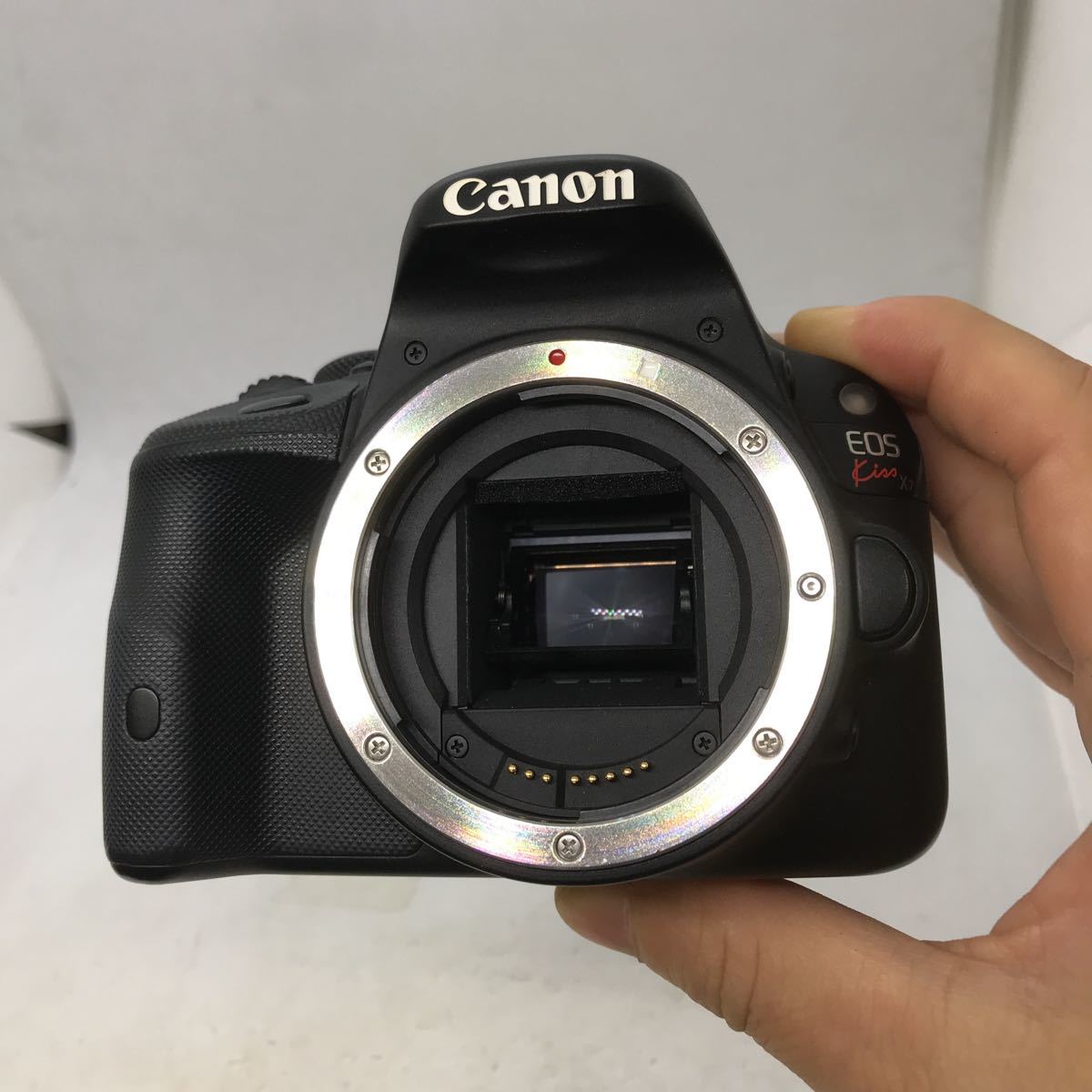 ジャンク][822847]Canon キヤノン EOS kiss X7 ボディ キャノン EOS