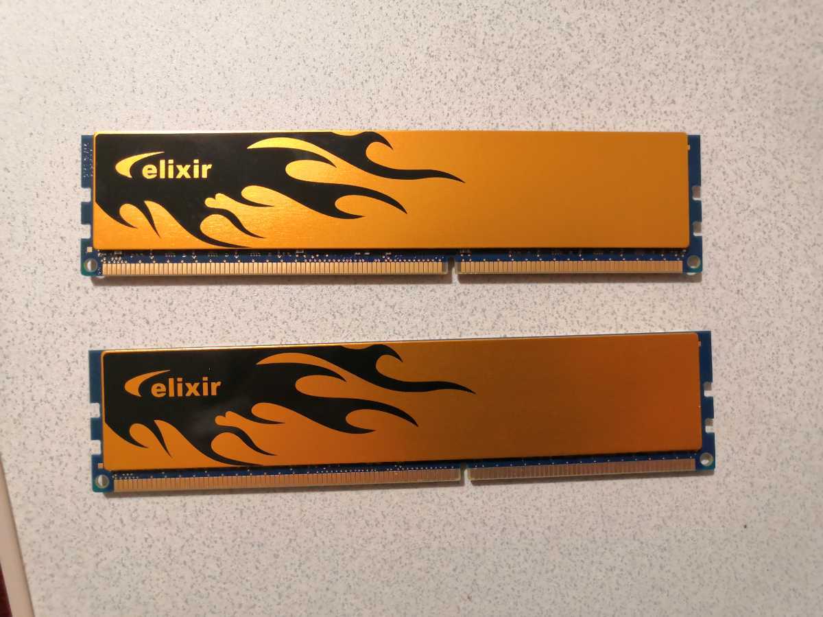 CFD elixir DDR3 1600 8GBx2 計16GB W3U1600HQ-8GC11