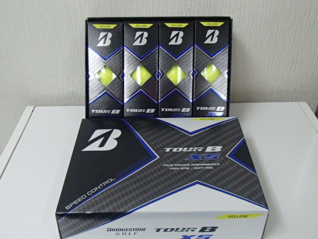 【大得価，限定セール】 ＃36378 BRIDGESTONE ブリヂストン TOUR B XS ツアーB ゴルフボール イエロー 1ダース(1ダース)｜売買されたオークション情報、yahooの商品情報をアーカイブ公開 - オークファン ボール