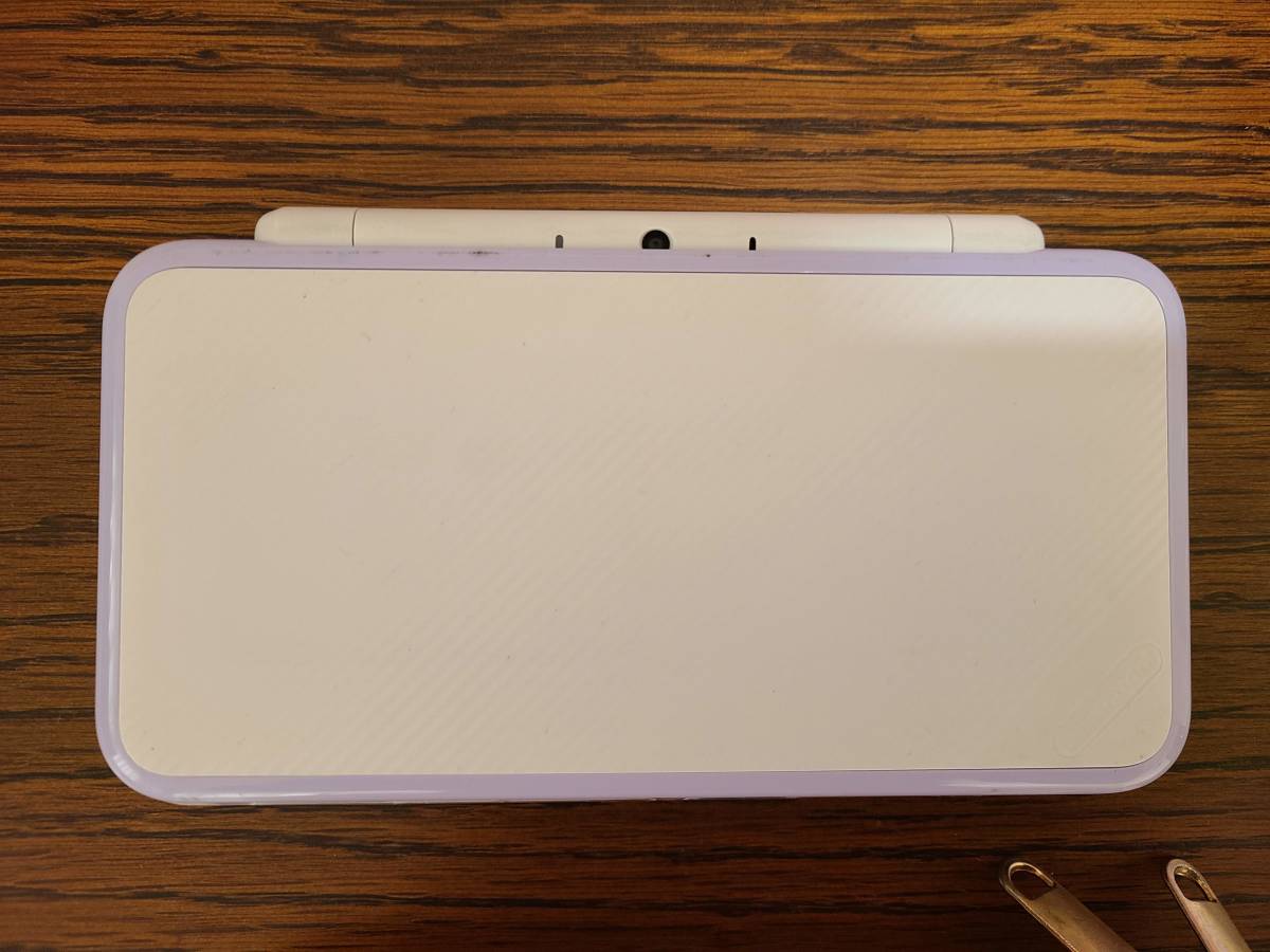 Newニンテンドー2DS LL ホワイト×ラベンダー」