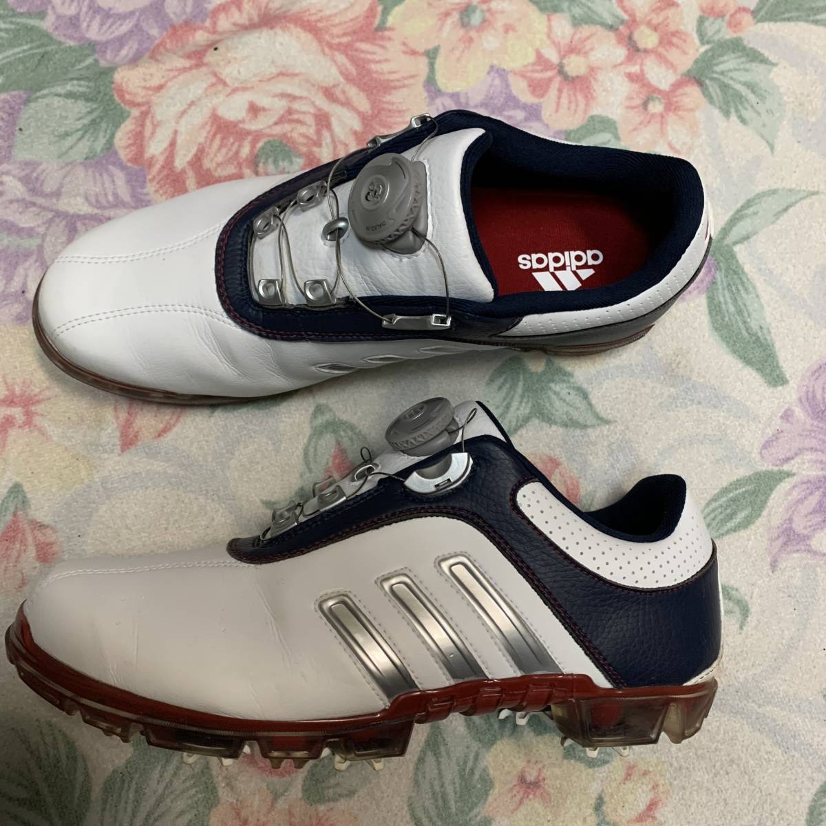  極 /サイズ25.5ｍ/US8 adidas GOLF Boa 防水レザー/ソフトスパイクシューズ ホワイト/ネイビー/シルバー(25.5cm)｜売買されたオークション情報、yahooの商品情報をアーカイブ公開 - オークファン 25.5cm