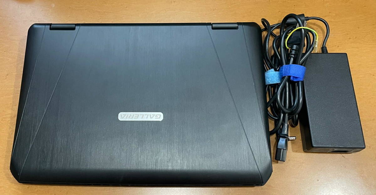 Galleria QF970HG 17インチ ゲームノート（250GB.SSD+500GB.SSD Core