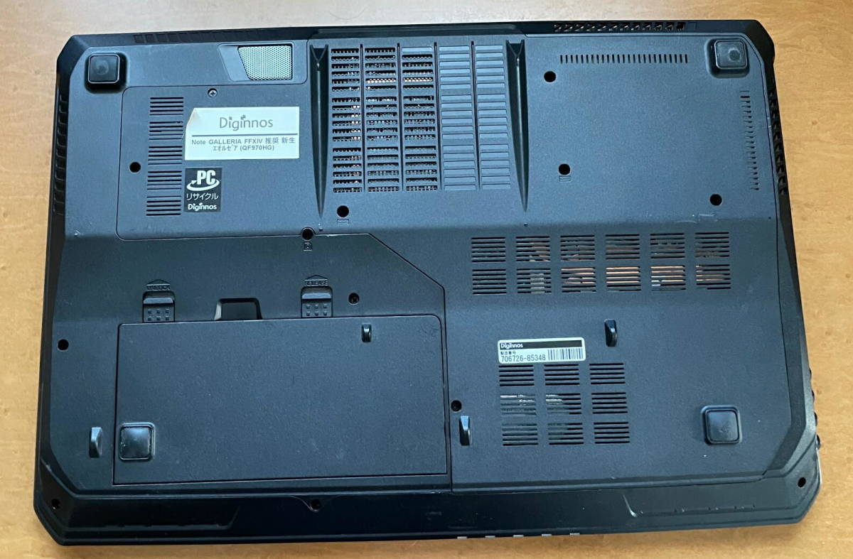 Galleria QF970HG 17インチ ゲームノート（250GB.SSD+500GB.SSD Core