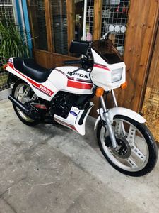 ホンダ MBX50のYahoo!オークション(旧ヤフオク!)の相場・価格を見る