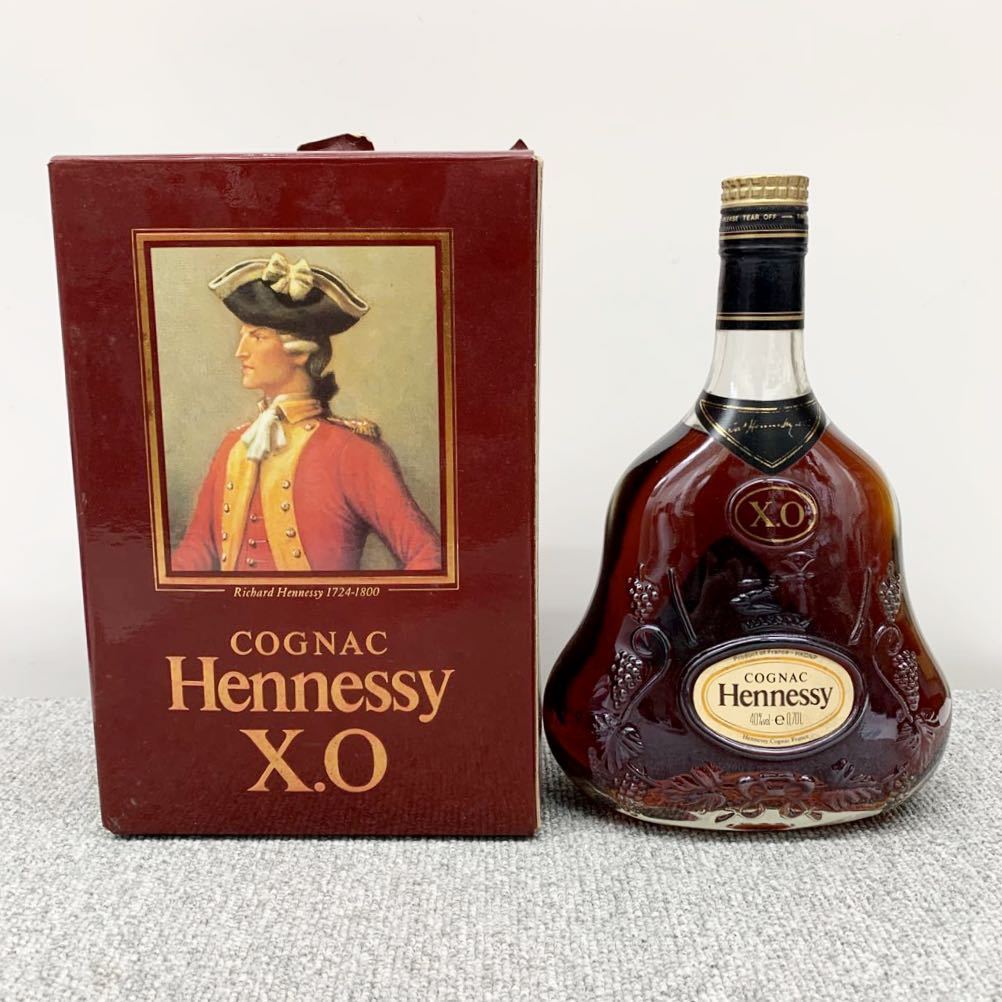 未開栓 古酒 Hennessy XO 700ml 金キャップ ヘネシー エクストラオールド クリアボトル 箱付き コニャック ブランデー 金キャップ XO 古酒 箱 仙18未開栓Hennessy 未開栓》Hennessy