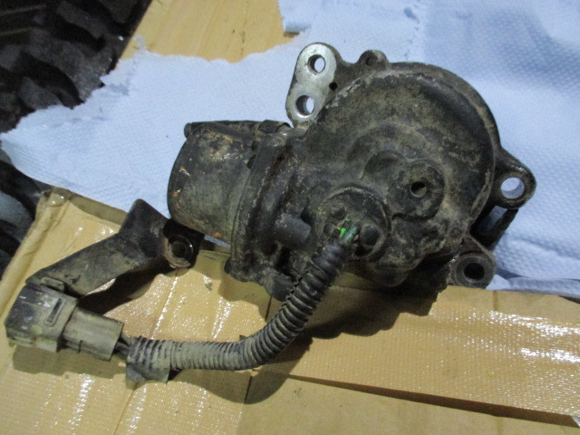 ランクル 純正デフロック用 エアーアクチュエーター ランクル 80 100