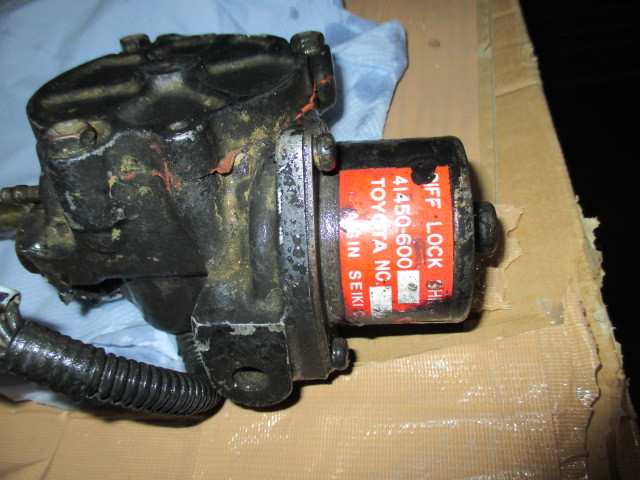 ランクル 純正デフロック用 エアーアクチュエーター ランクル 80 100